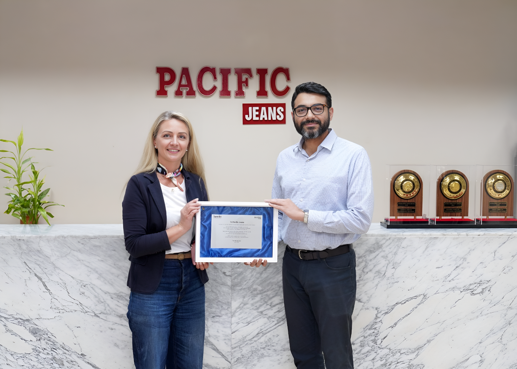 Tonello and Pacific Jeans Celebrate the Delivery of the 10,000th Machine