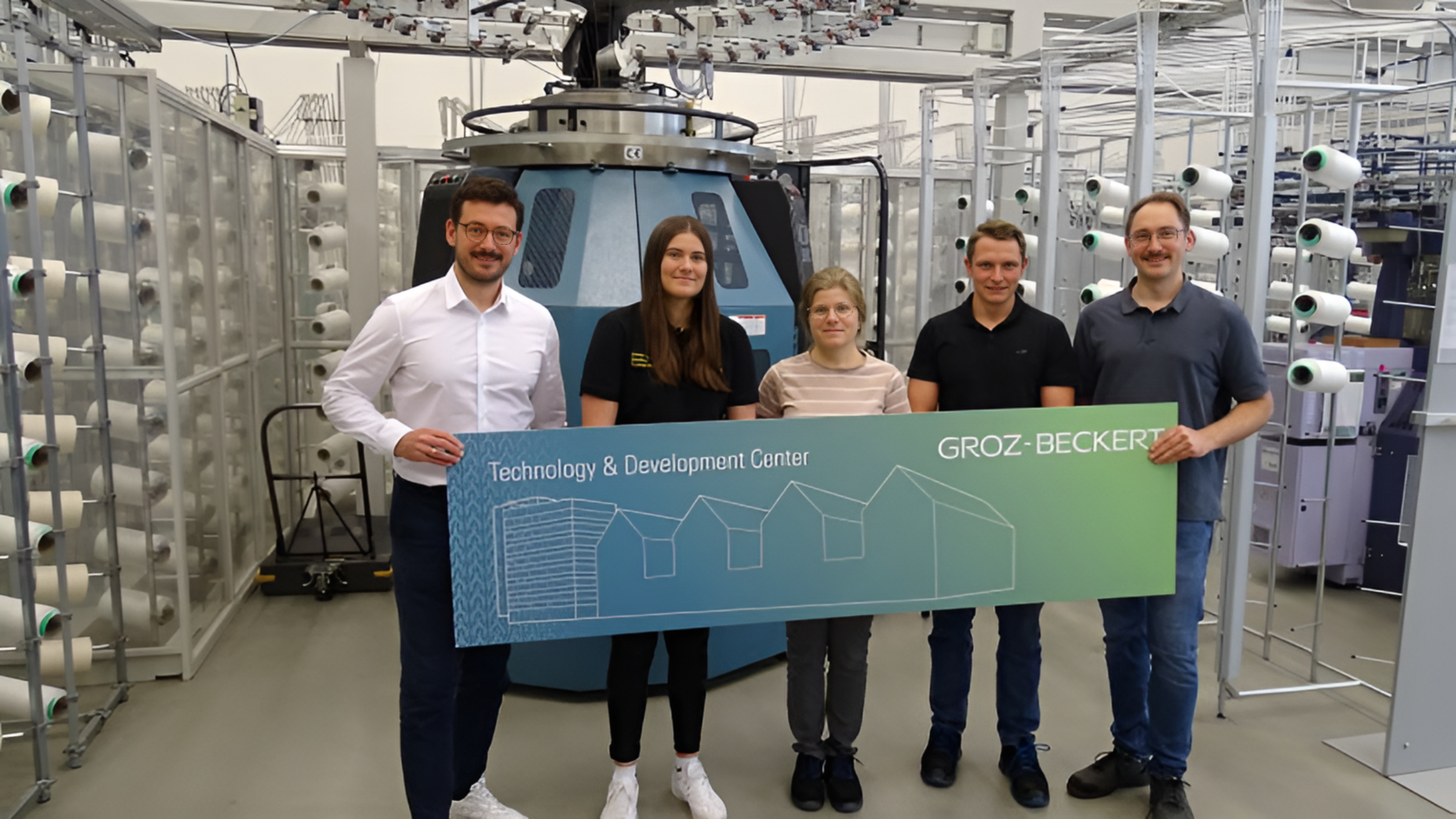 Klüber Lubrication Partners with Groz-Beckert for Successful Knitting Oil Testing
