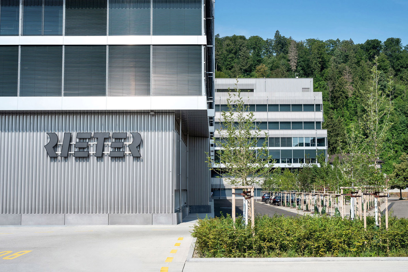 Rieter completes Barmag acquisition, expands reach across fiber technologies